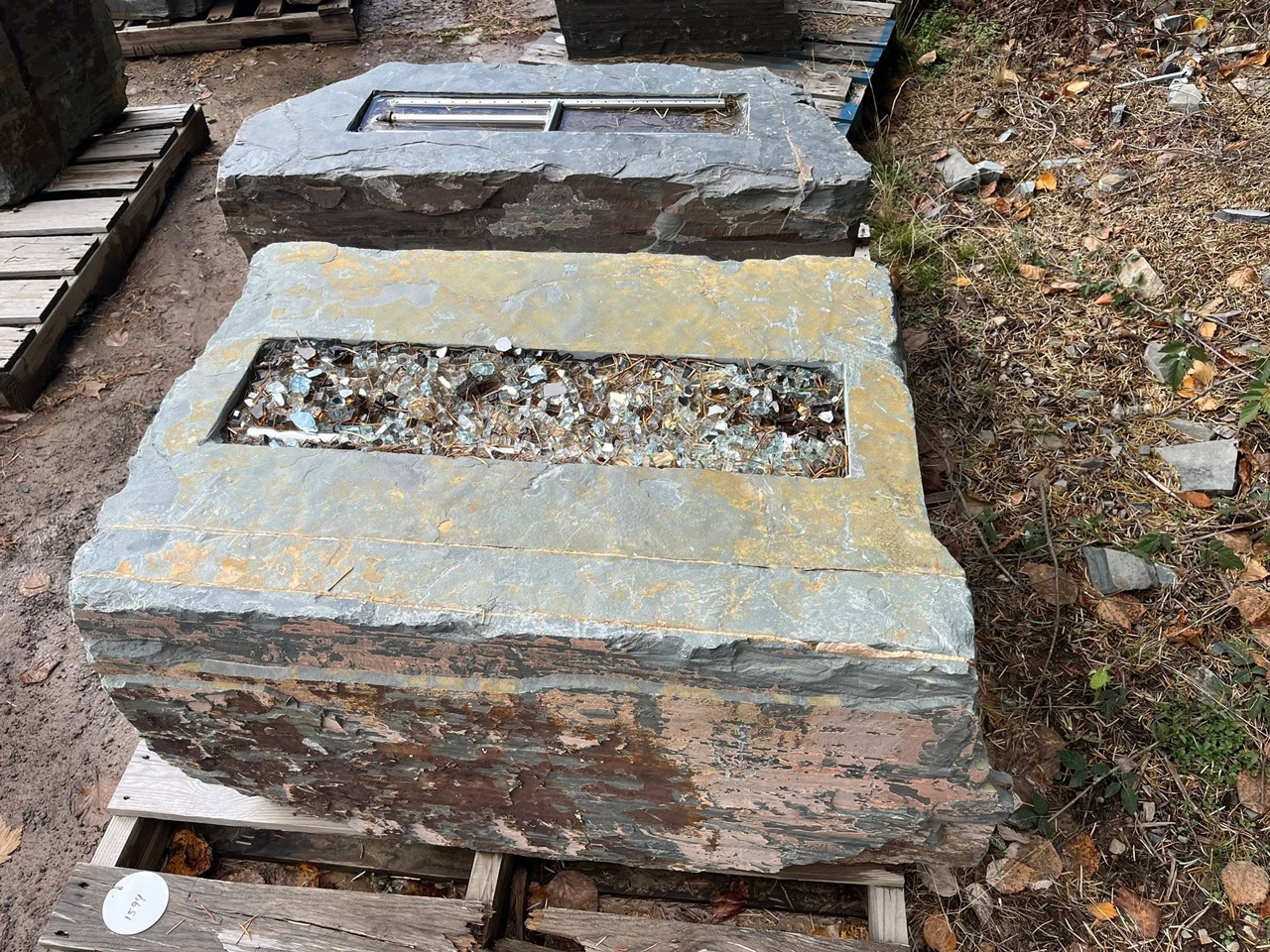 custom outdoor rock fireplaces - DeezRocks - Premium Stone Supplier in Cle Elum, WA and Clark Fork, ID