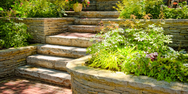 All Natural Premium stone landscaping supplier - DeezRocks - Rock Yards in Cle Elum, WA and Clark Fork, ID