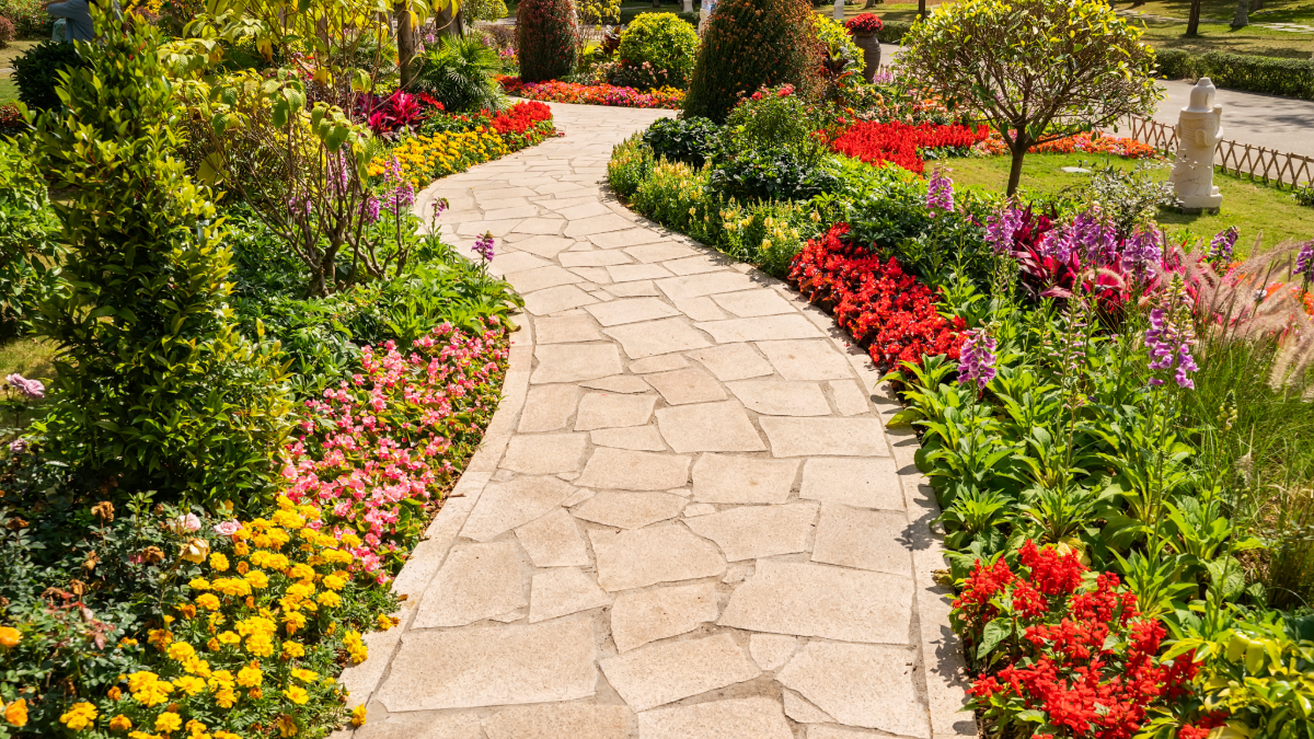 Flagstone Walkway Pavers - Custom Natural Stone Walkways and Pathways - DeezRocks Cle Elum, WA and Clark Fork, ID