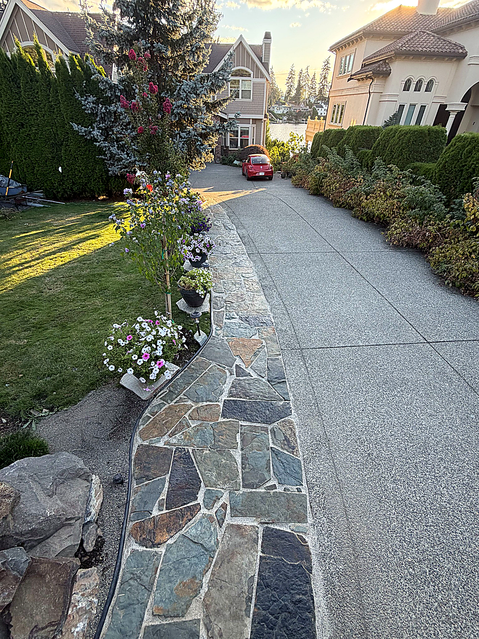blue-storm-flagstone-driveway-border-cle-elum-washington-deezrocks