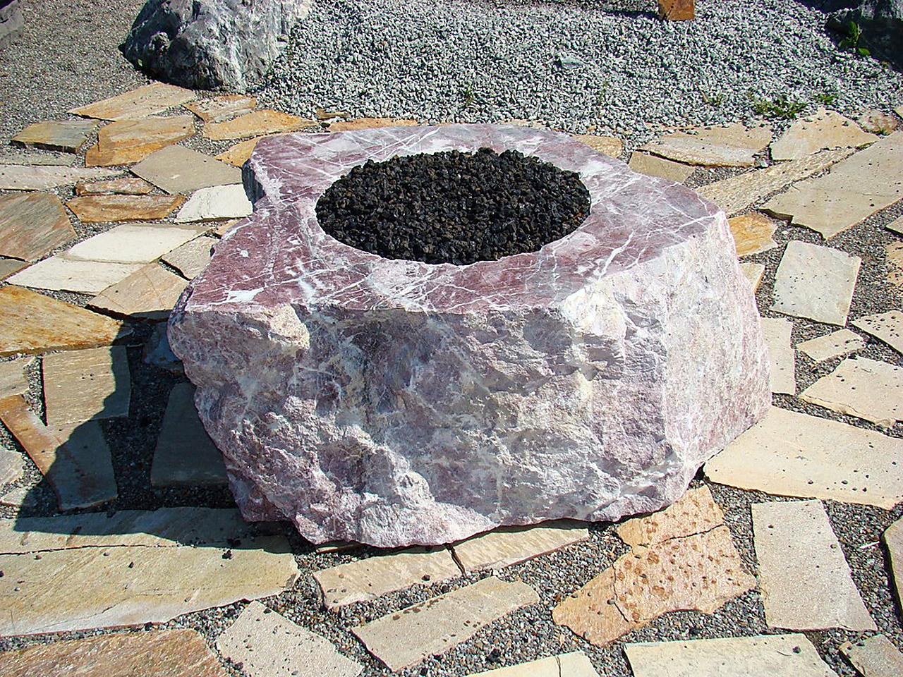 flagstone-patio-boulder-fire-pit-clark-fork-idaho-deezrocks