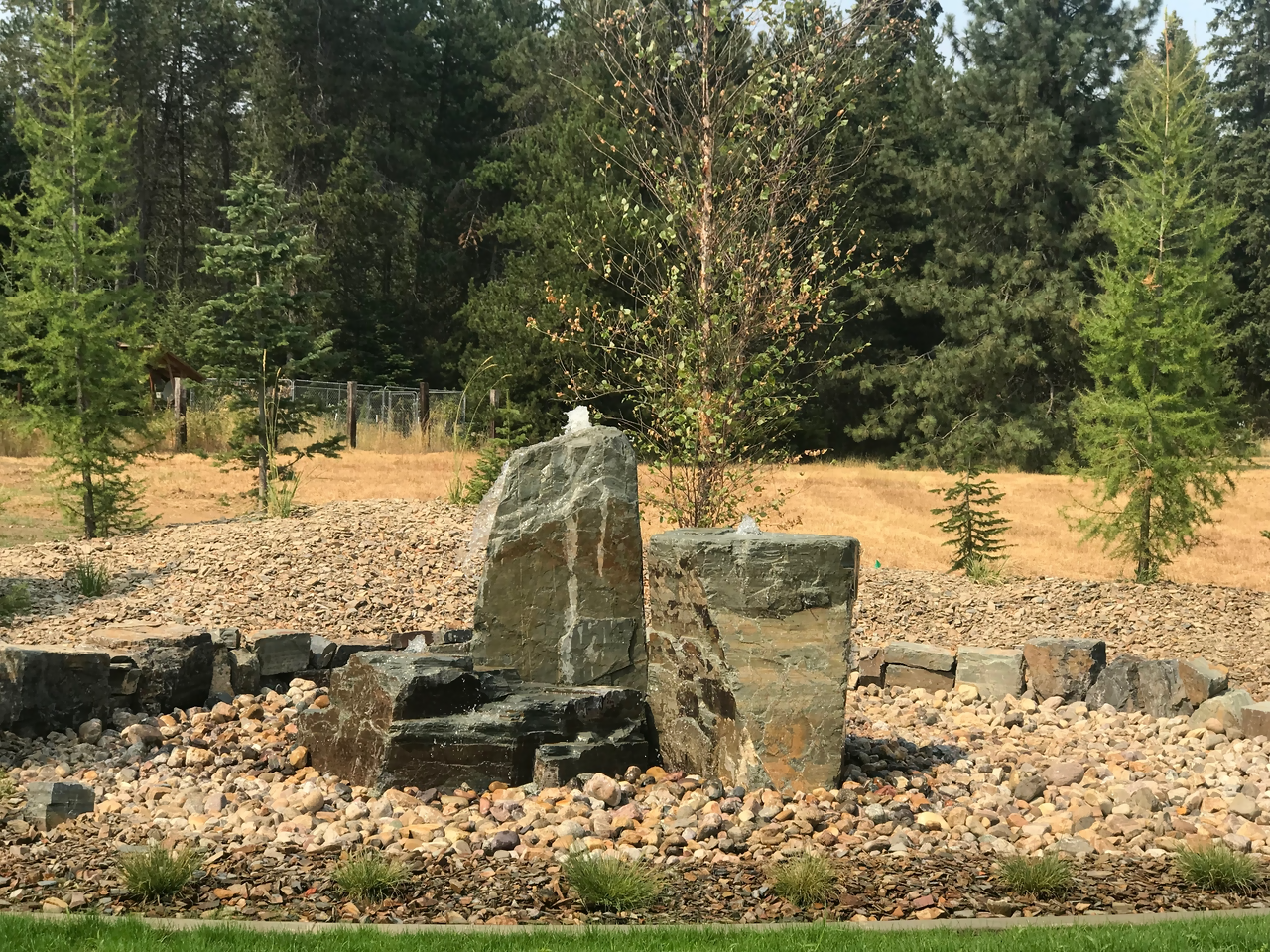 premium-rock-water-features-for-sale-cle-elum-washington-deezrocks