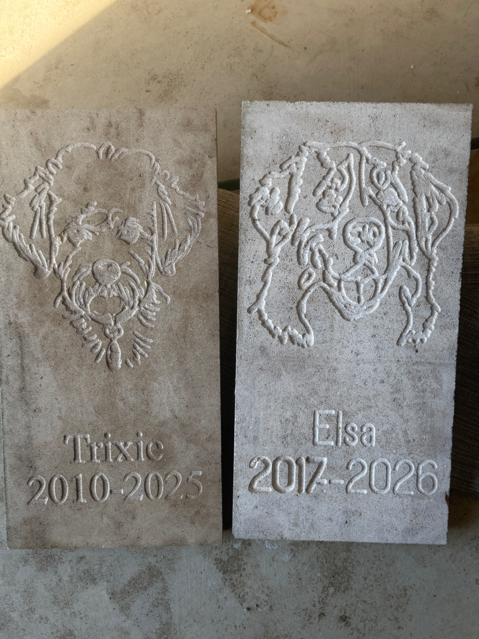 engraved-stone-pet-memorial-deezrocks-cle-elum-washington